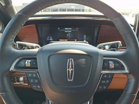 Used 2023 Lincoln Navigator L Reserve AWD/4WD image 20