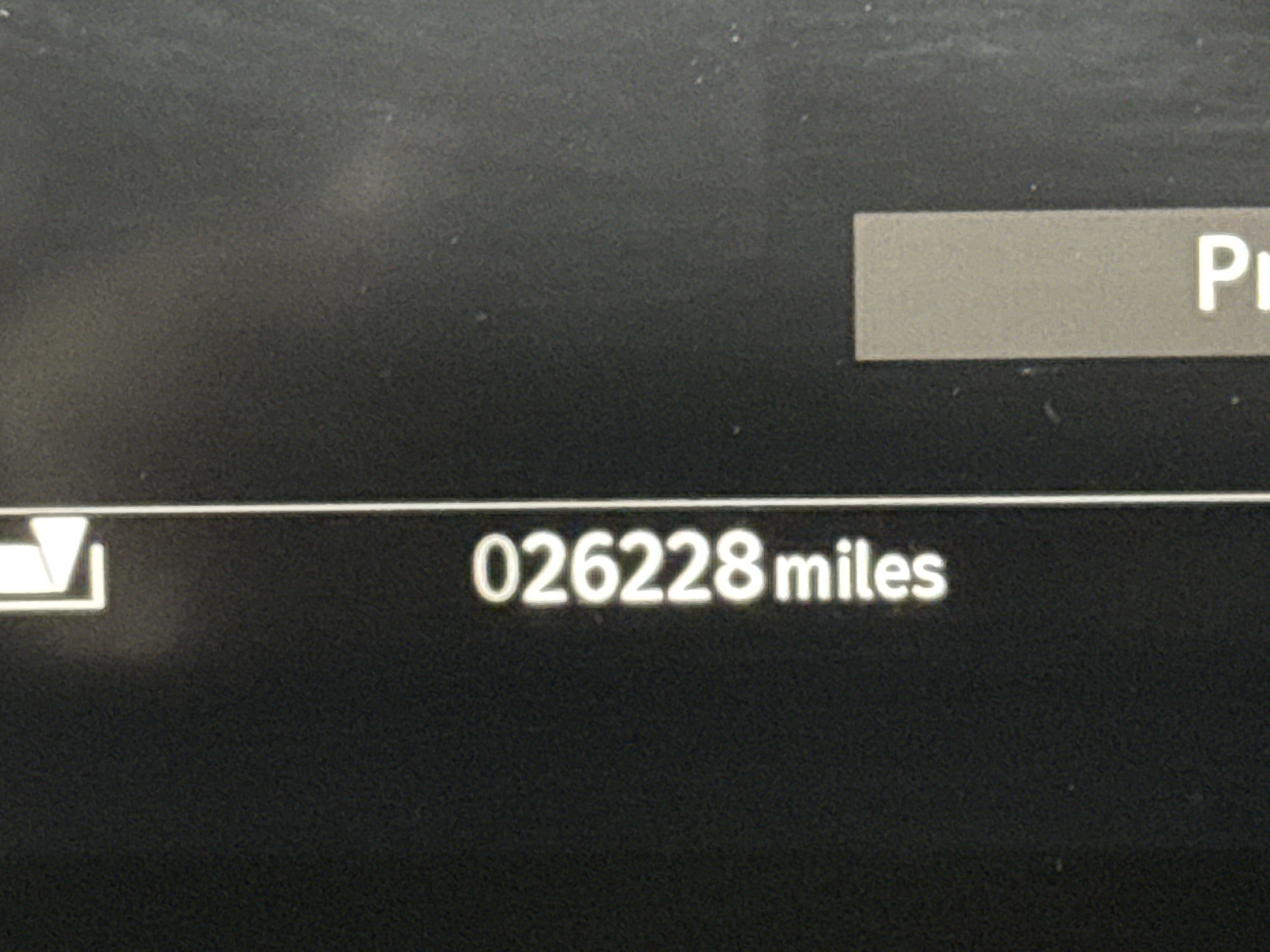 Used 2023 Land Rover Defender 110 V8 AWD/4WD image 24