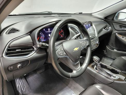 Used 2024 Chevrolet Malibu LT FWD image 28