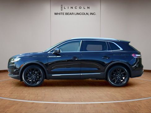 Used 2023 Lincoln Nautilus Reserve w/ Equipment Group 201A FWD image 8