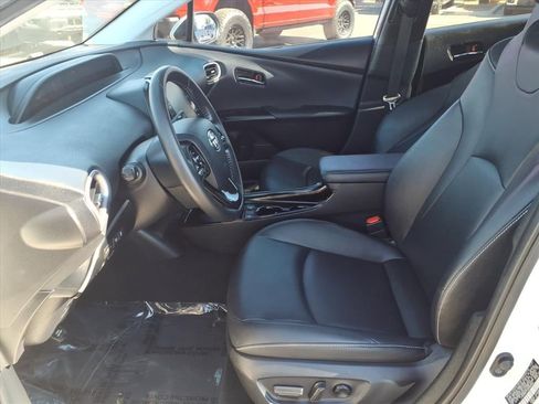 Used 2022 Toyota Prius Prime Limited image 23