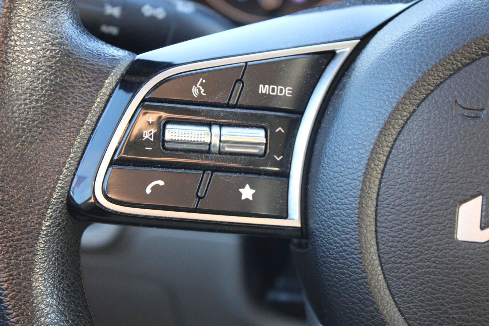 Used 2023 Kia Forte LXS FWD image 31