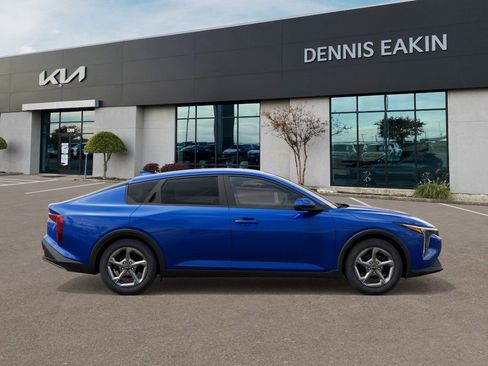 New 2026 Kia K4 LXS image 7