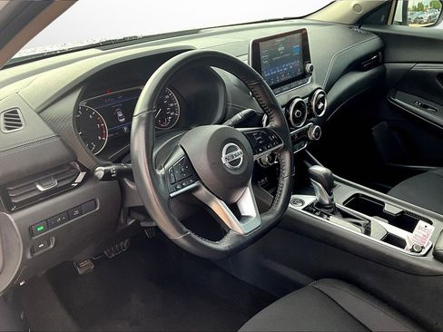 Used 2022 Nissan Sentra SV image 20
