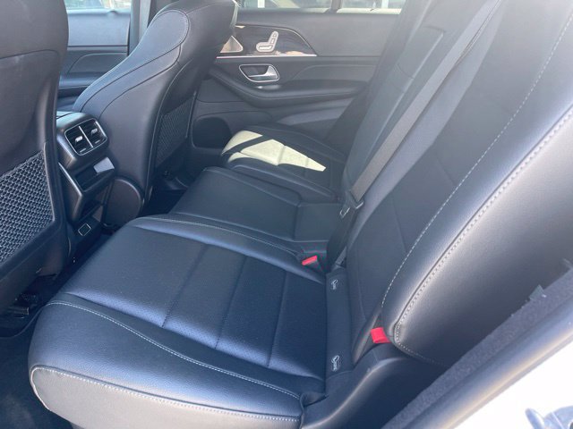 Used 2024 Mercedes-Benz GLE 350 4MATIC w/ 3rd Row Seat Package image 12
