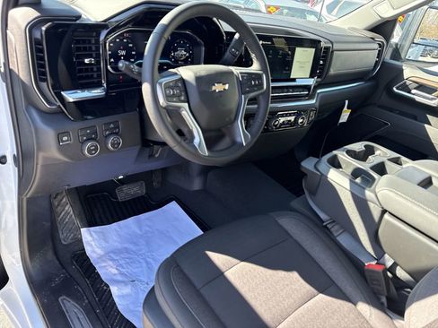 New 2025 Chevrolet Silverado 3500 LT w/ Convenience Package image 12