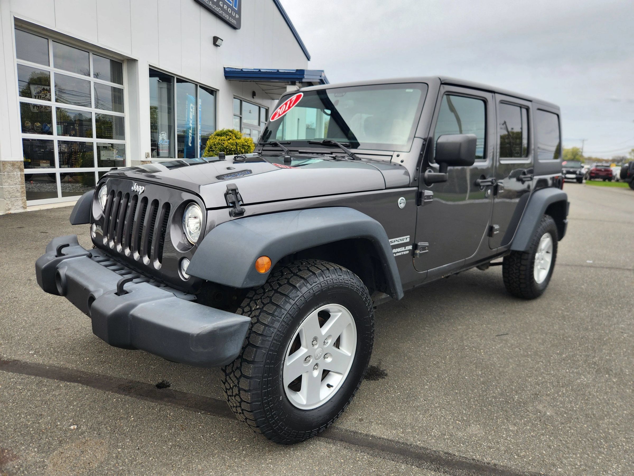 Used 2017 Jeep Wrangler Unlimited Sport w/ Quick Order Package 24S AWD/4WD image 19
