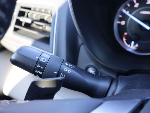 Used 2021 Subaru Ascent Touring w/ Popular Package #2A image 23