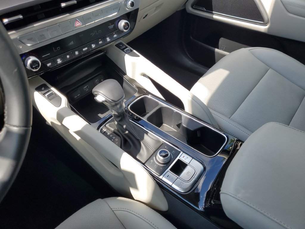 Used 2023 Kia Telluride S w/ S Sunroof Package AWD/4WD image 32
