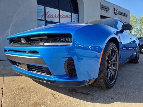 New 2026 Dodge Charger Scat Pack w/ Blacktop Package AWD/4WD image 16