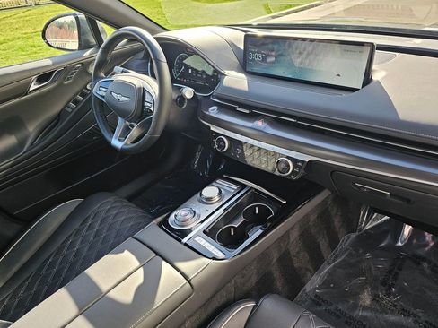 Used 2023 Genesis G80 2.5T w/ Sport Prestige Package RWD image 10