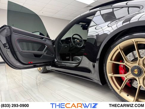 Used 2024 Porsche 911 Carrera GTS image 30