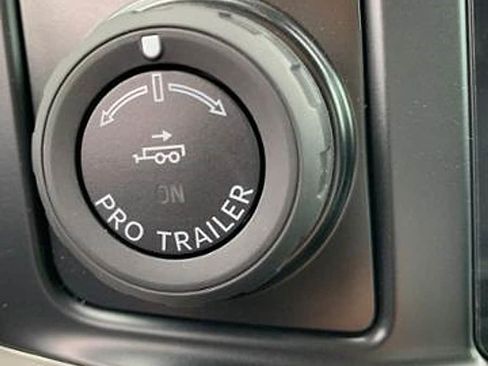 New 2024 Ford F250 Lariat w/ Lariat Ultimate Package image 26