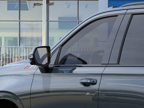 New 2026 Chevrolet Tahoe Z71 image 12