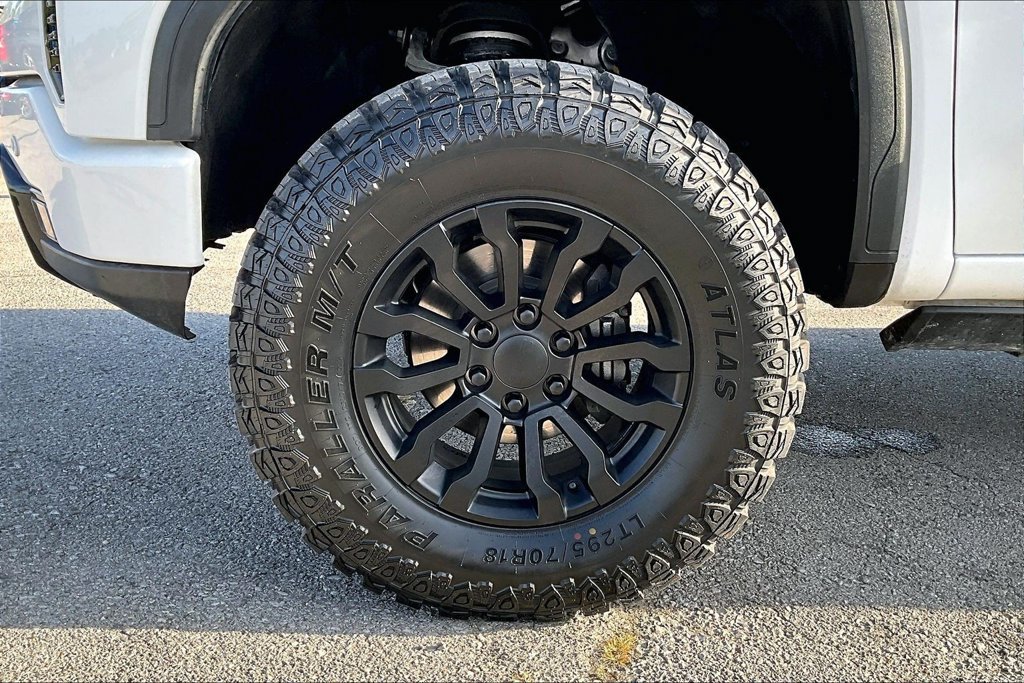 Used 2023 GMC Sierra 1500 AT4 AWD/4WD image 11