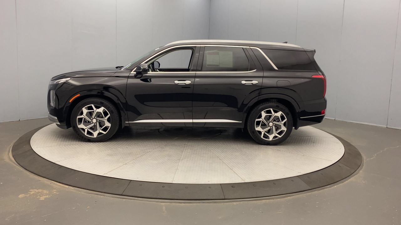 Used 2021 Hyundai Palisade Calligraphy w/ Cargo Package AWD/4WD image 2