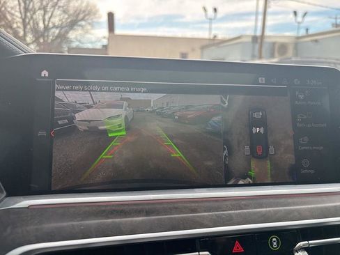 Used 2022 BMW X7 xDrive40i w/ M Sport Package image 41