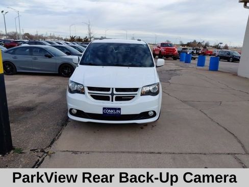 Used 2018 Dodge Grand Caravan GT image 9