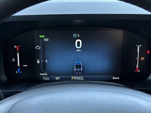 New 2026 Ford Maverick XLT w/ XLT Luxury Package FWD image 22