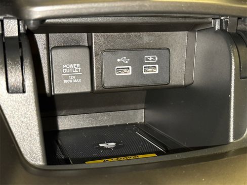 Used 2021 Honda Accord Touring image 29