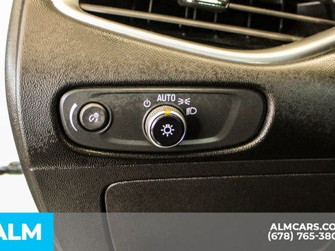 Used 2024 Chevrolet Malibu LT FWD image 31