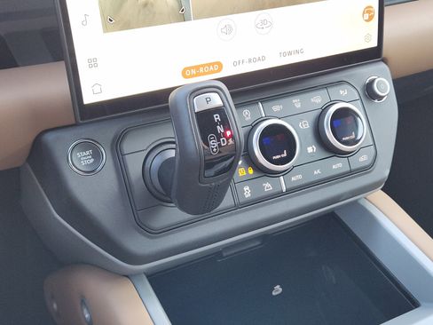 New 2026 Land Rover Defender 130 V8 image 19