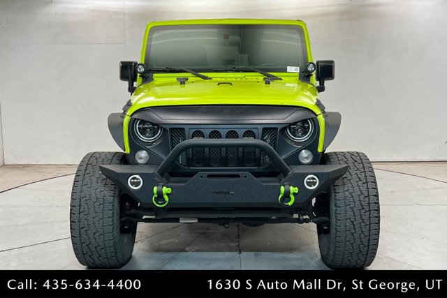 Used 2017 Jeep Wrangler Unlimited Sport w/ Connectivity Group AWD/4WD image 8