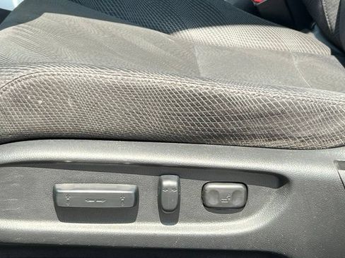 Used 2017 Honda Accord EX image 19