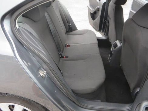 Used 2016 Volkswagen Jetta S FWD image 20
