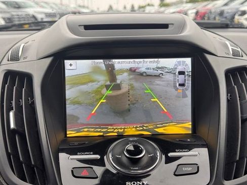 Used 2018 Ford Escape Titanium AWD/4WD image 22