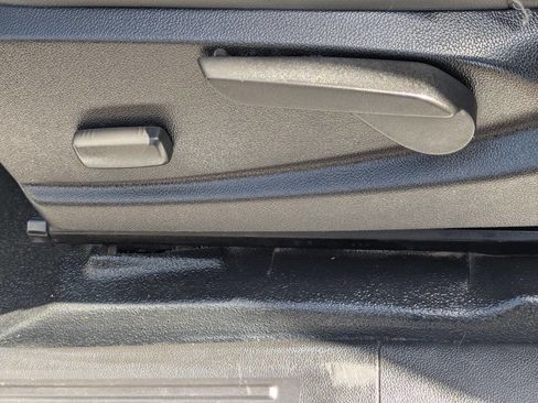 Used 2018 Chevrolet Colorado 2WD Extended Cab image 23