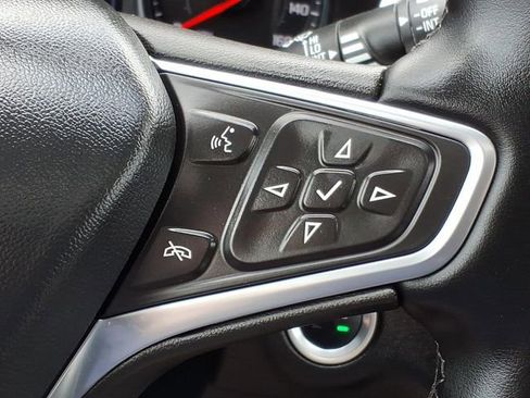 Used 2023 Chevrolet Equinox Premier AWD/4WD image 27