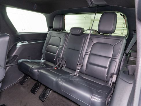 Used 2024 Lincoln Navigator Reserve AWD/4WD image 35