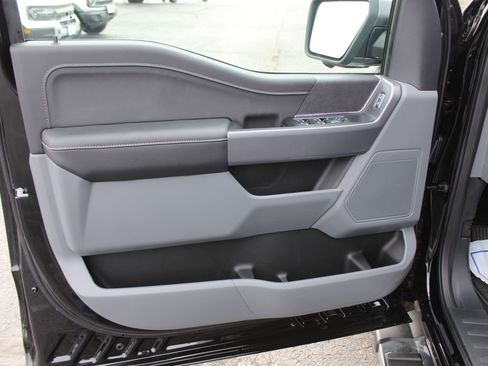 New 2025 Ford F150 XLT w/ Equipment Group 302A MID image 24