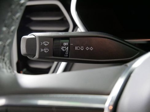 New 2026 GMC Canyon Elevation w/ Convenience Package image 22