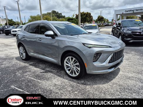 Used 2025 Buick Envision Avenir AWD/4WD image 1