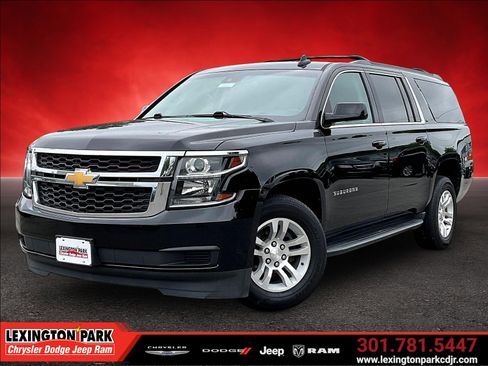 Used 2018 Chevrolet Suburban LT AWD/4WD image 3