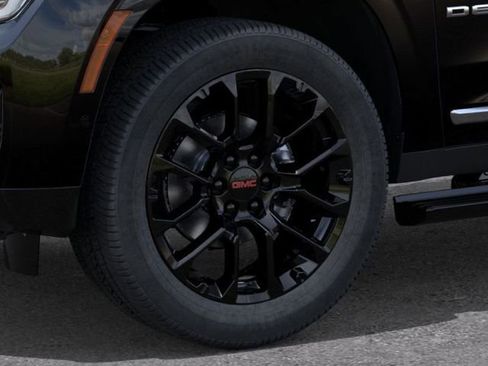 New 2026 GMC Yukon XL Denali w/ Sun & Power Step Package image 9
