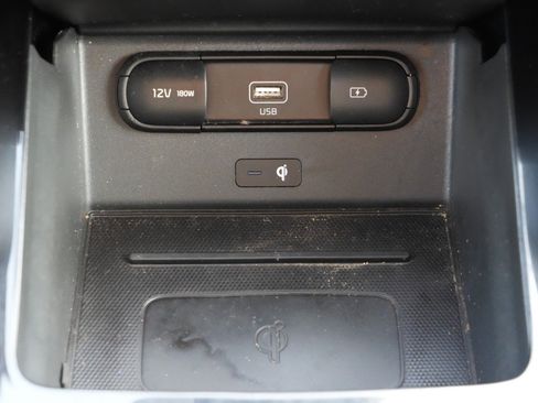 Used 2022 Kia Telluride S AWD/4WD image 29