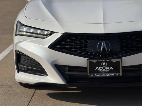 Used 2022 Acura TLX w/ A-SPEC Pkg FWD image 9