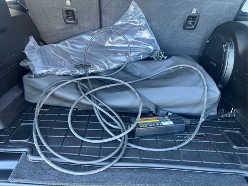 Used 2024 Jeep Wrangler Unlimited Sahara w/ Technology Group image 24