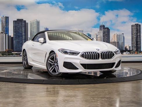 Certified 2022 BMW 840i xDrive Convertible w/ Comfort Seating Package image 2