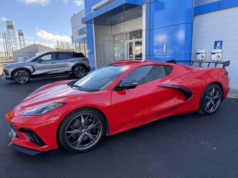 Used 2020 Chevrolet Corvette Stingray Premium Cpe w/ 3LT Preferred Equipment Group image 5