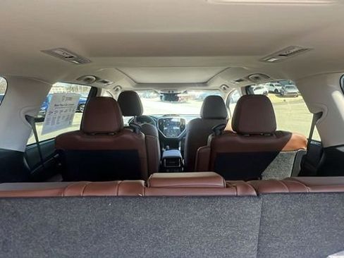 New 2026 Subaru Ascent Touring AWD/4WD image 30