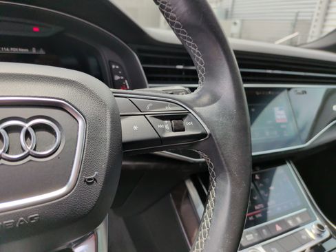 Used 2021 Audi Q8 Premium Plus w/ Premium Plus Package AWD/4WD image 20