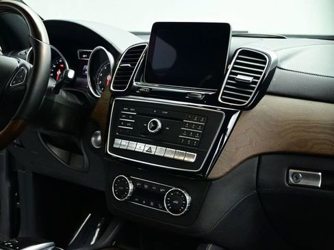 Used 2017 Mercedes-Benz GLE 43 AMG 4MATIC image 65