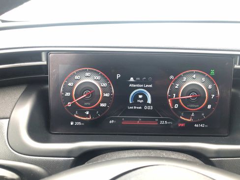 Certified 2024 Hyundai Tucson Limited image 10