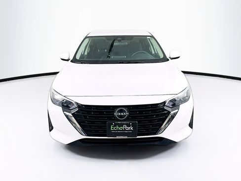 Used 2024 Nissan Sentra S image 2