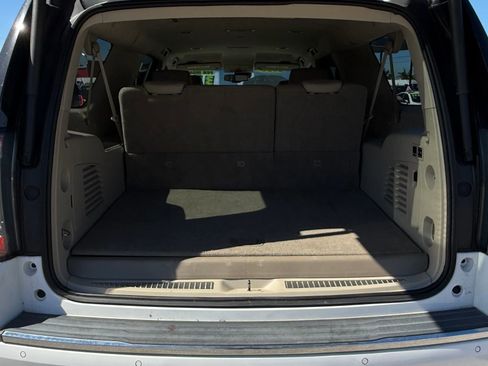 Used 2020 GMC Yukon XL Denali image 25