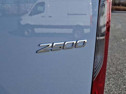 New 2026 Mercedes-Benz Sprinter 2500 image 24